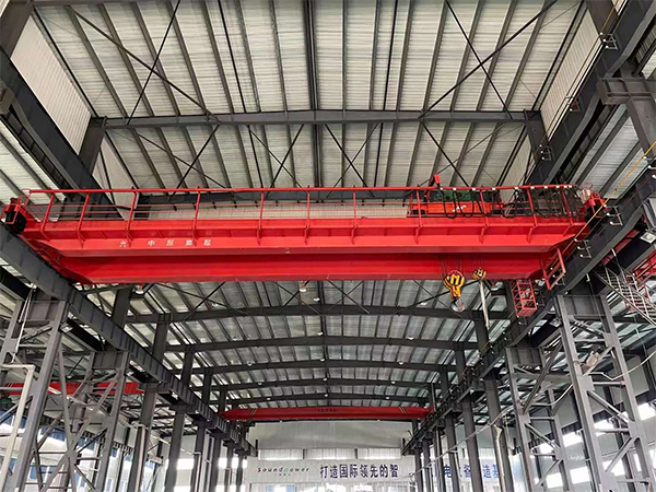 四川宜宾行车行吊生产厂家2-50T航车金属结构特点
